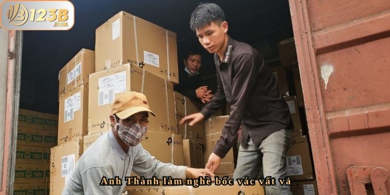 May Mắn Thay Đổi Cuộc Đời Anh Hùng - Trúng 100 Triệu Từ Xổ Số Tại 123B 2 Anh Thành vốn làm nghề bốc vác vất vả